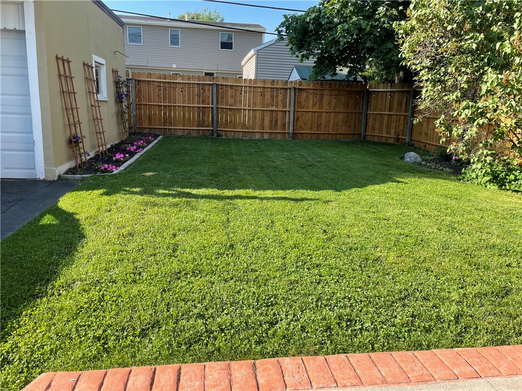 252 Brockley Road Irondequoit, NY 14609 - Photo 29 of 30