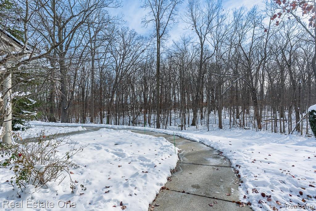 3491 Tremonte Circle Rochester, MI 48306 - Photo 22 of 37