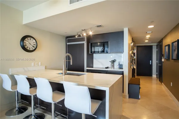 $4,300 | 1850 South Ocean Drive, Unit 3509, Hallandale Beach, FL 33009