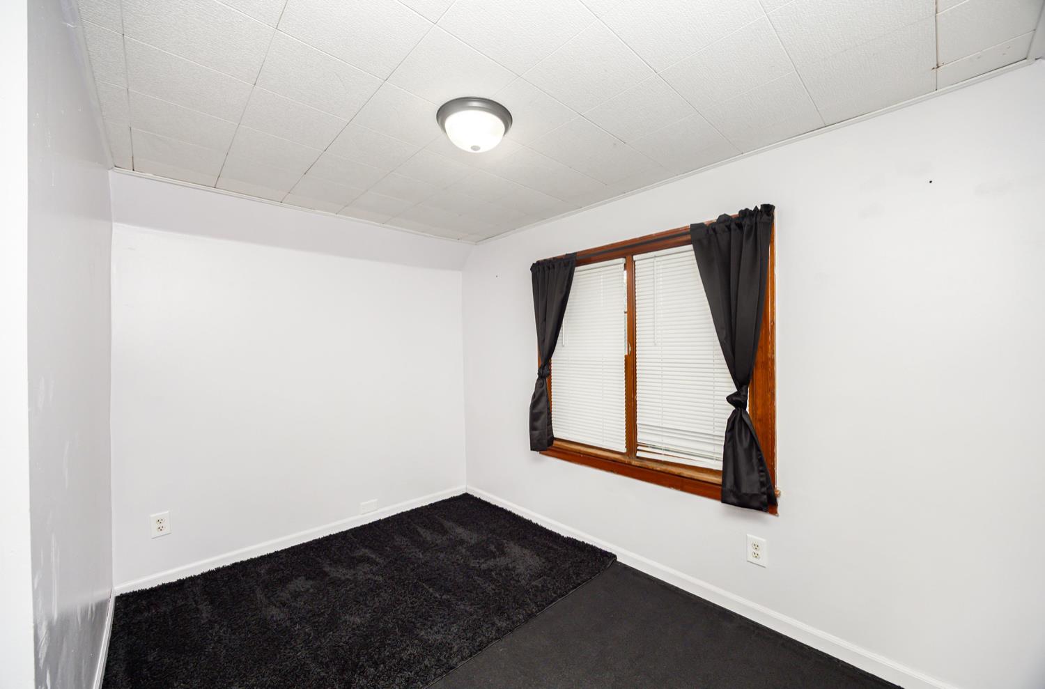 1242 Highway 229 Batesville, IN 47006 - Photo 18 of 29