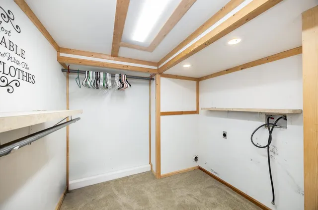 $250,000 | 1242 Highway 229, Batesville, IN 47006