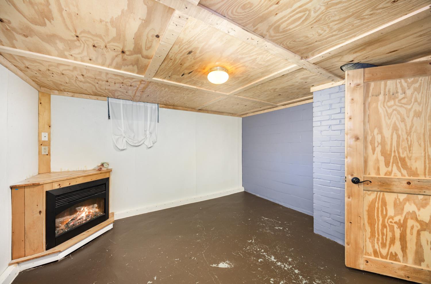 1242 Highway 229 Batesville, IN 47006 - Photo 25 of 29