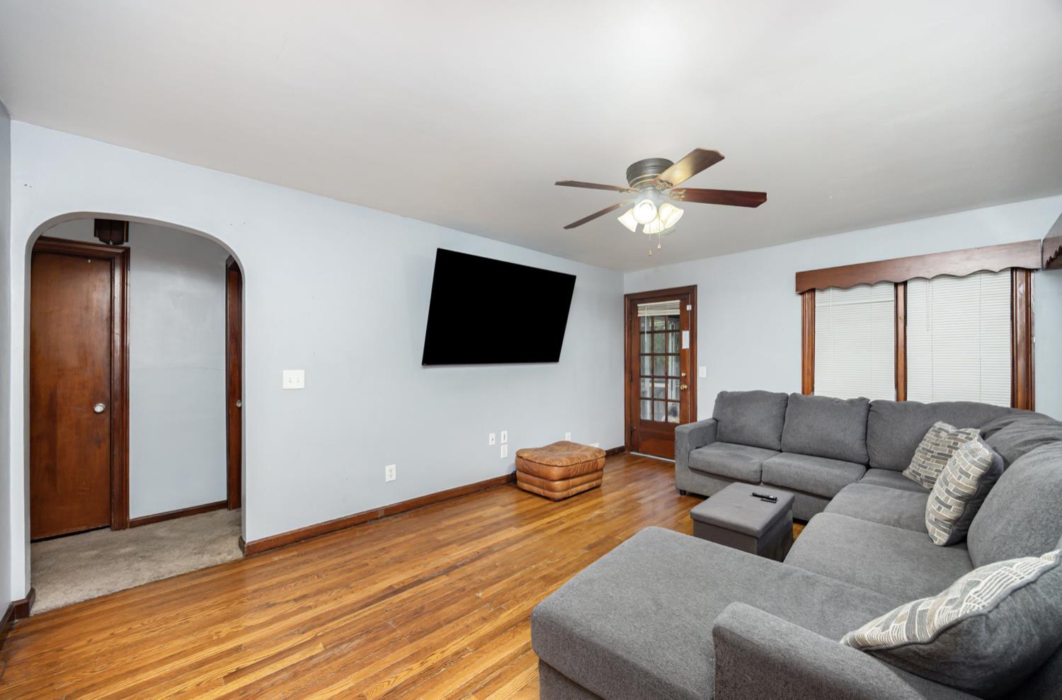 1242 Highway 229 Batesville, IN 47006 - Photo 4 of 29