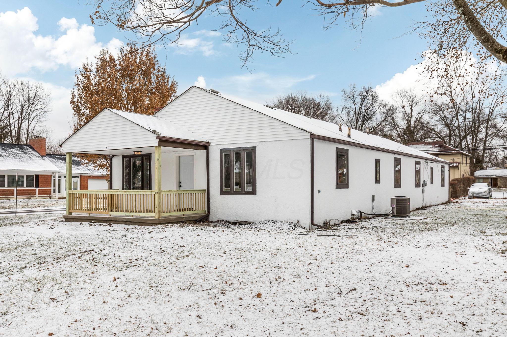 334 South Gould Road Columbus, OH 43209 - Photo 3 of 36