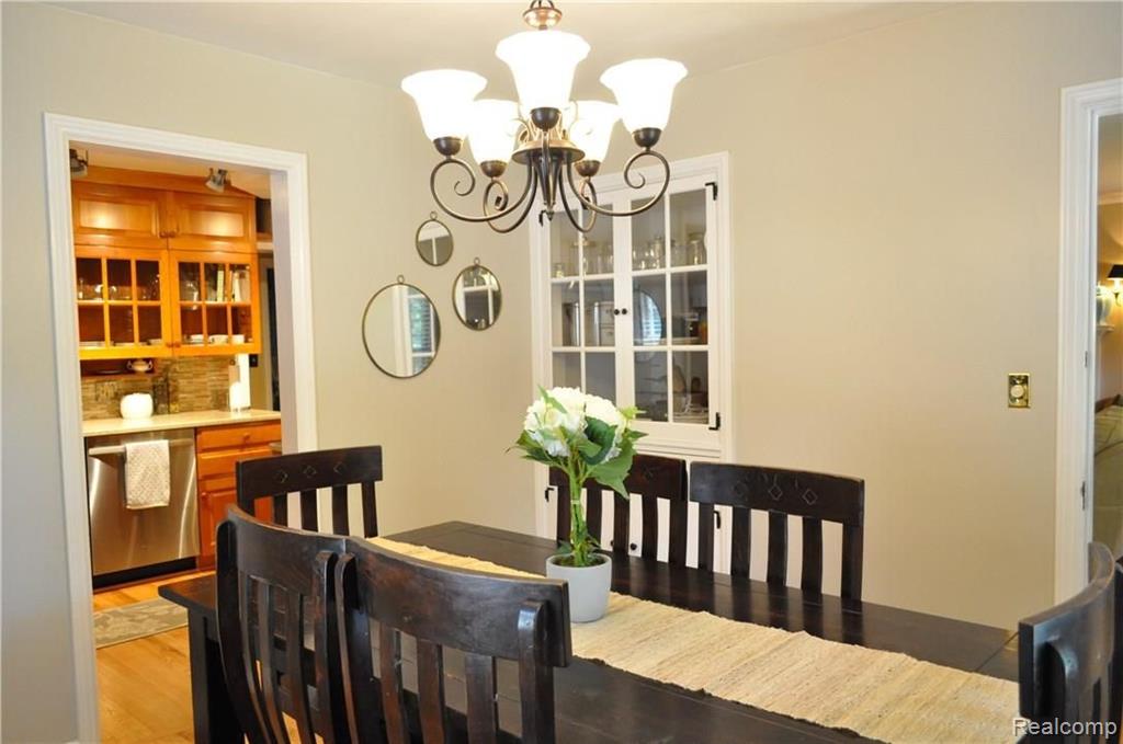 32219 West 14 Mile Road Farmington, MI 48334 - Photo 12 of 40
