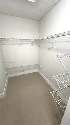 $259,900 | 2720 South Oakland Forest Drive, Unit 1208, Oakland Park, FL 33309