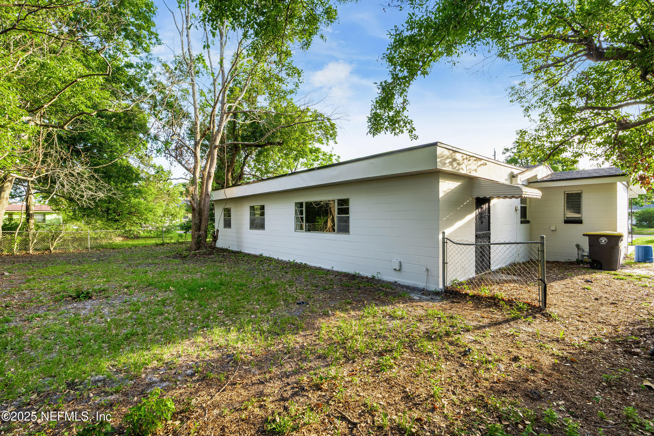 8921 Greenleaf Road Jacksonville, FL 32208 - Photo 33 of 38 homeprimemedia-35