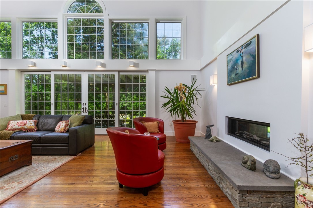 60 Gray Craig Road Middletown, RI 02842 - Photo 18 of 38