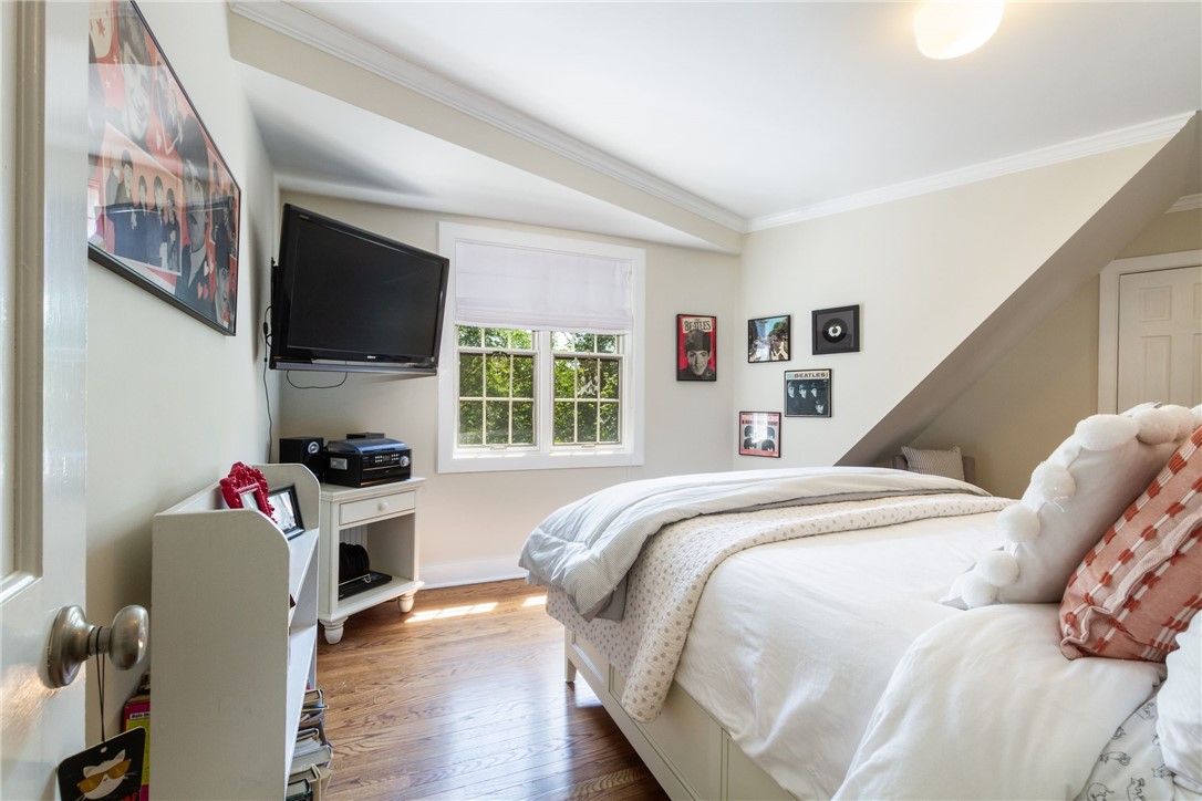 60 Gray Craig Road Middletown, RI 02842 - Photo 27 of 38