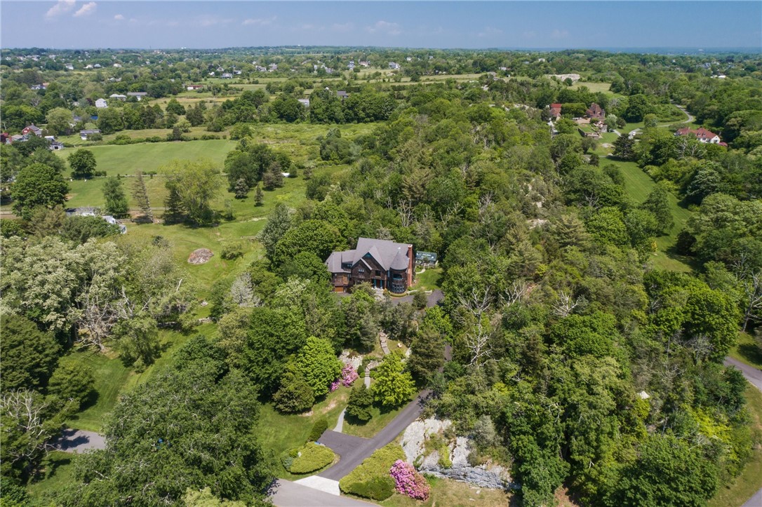 60 Gray Craig Road Middletown, RI 02842 - Photo 38 of 38