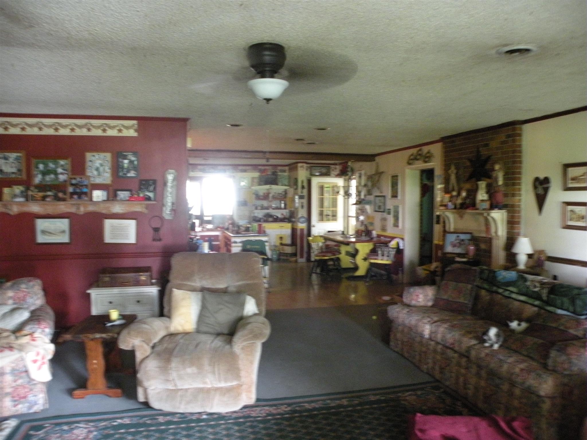 195 T G T Road Portland, TN 37148 - Photo 3 of 10