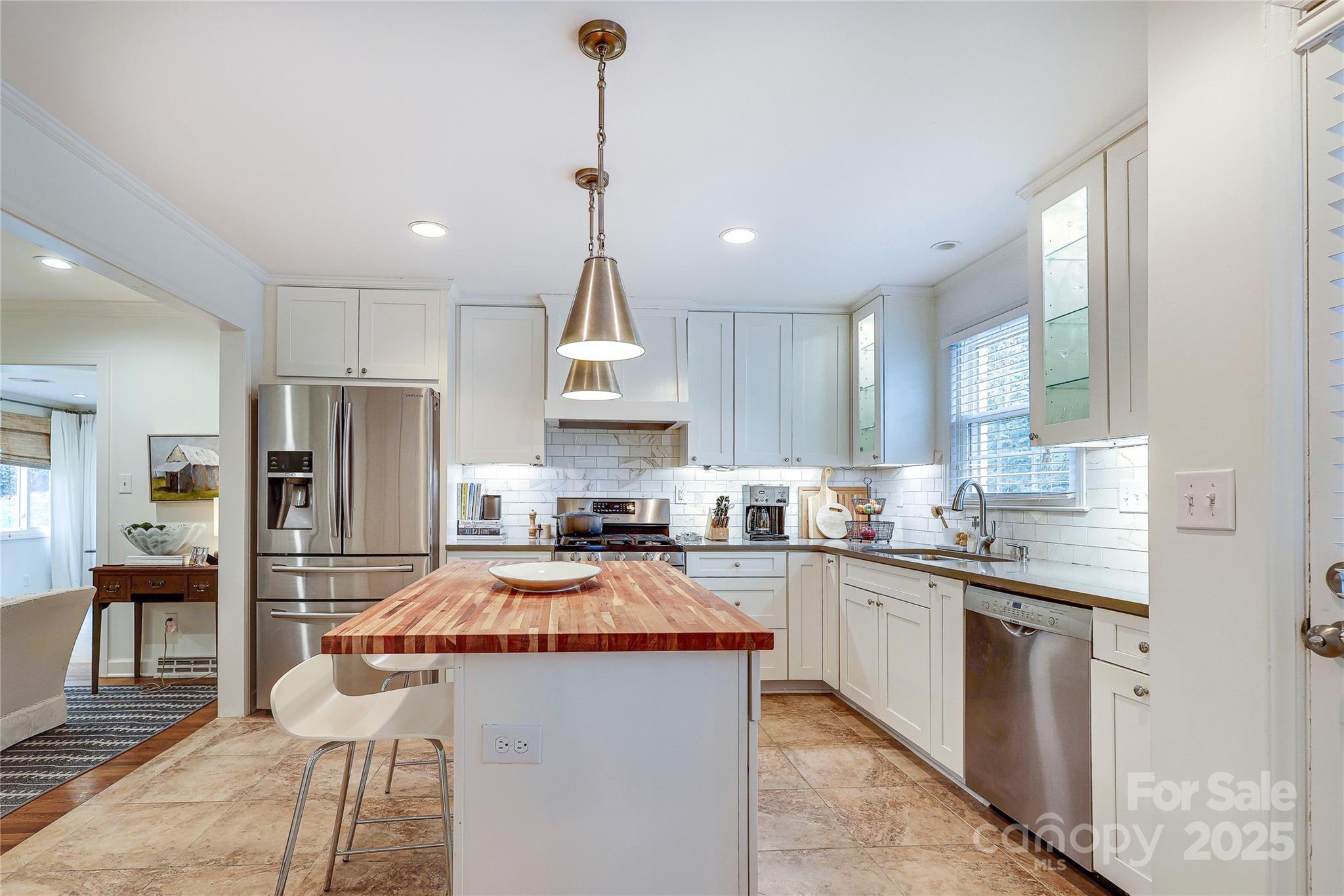 3818 Rhodes Avenue Charlotte, NC 28210 - Photo 9 of 27