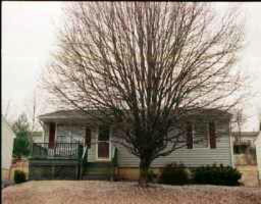 8321 Robin Lynn Road Roanoke, VA 24019 - Photo 1 of 1 Listing Photo
