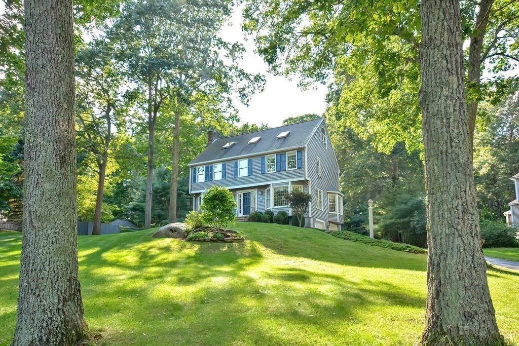 9 Walnut Hill Road Millis, MA 02054 - Photo 2 of 42 Gallery Image 2