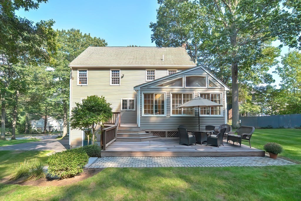 9 Walnut Hill Road Millis, MA 02054 - Photo 4 of 42 Gallery Image 4