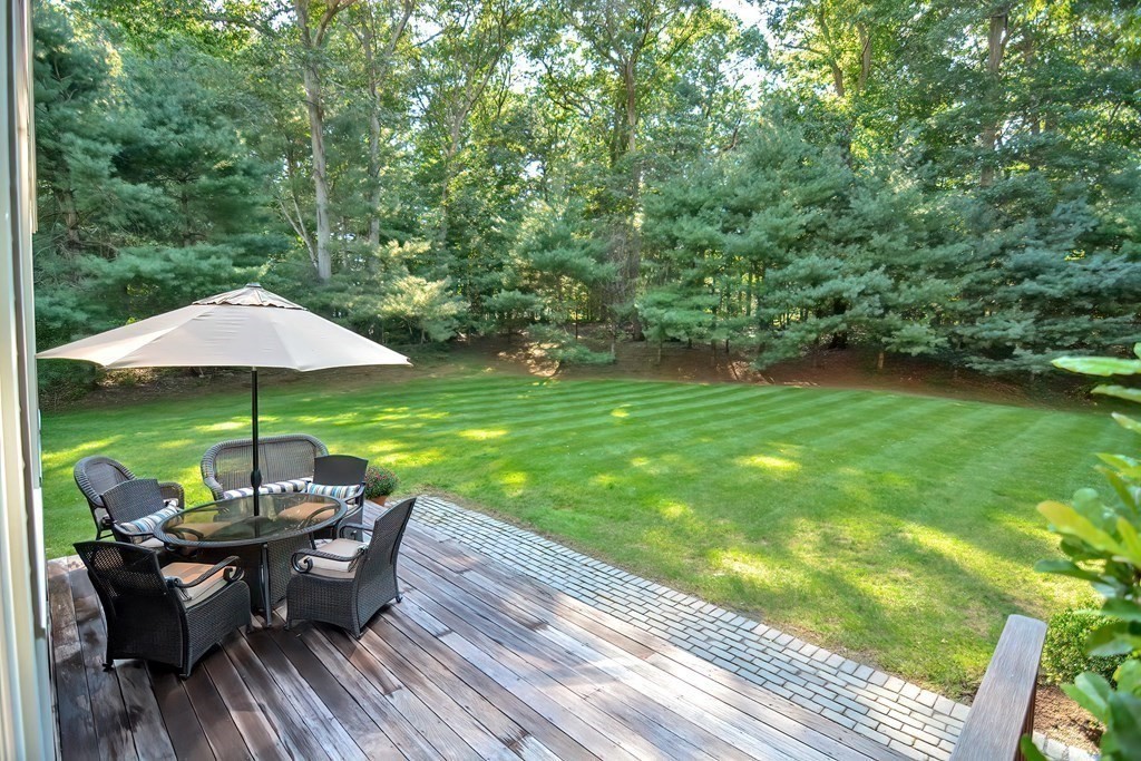9 Walnut Hill Road Millis, MA 02054 - Photo 6 of 42 Gallery Image 6