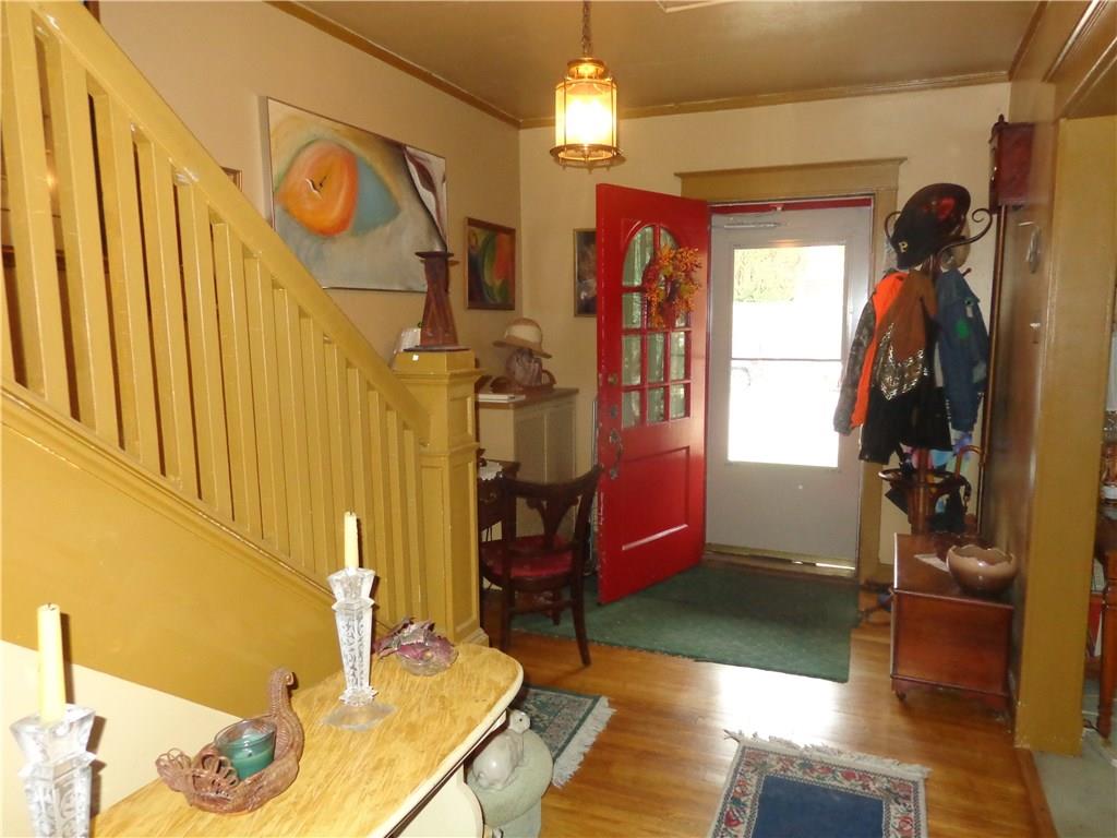 5504 Darlington Road Pittsburgh, PA 15217 - Photo 6 of 10 Gallery Image 6
