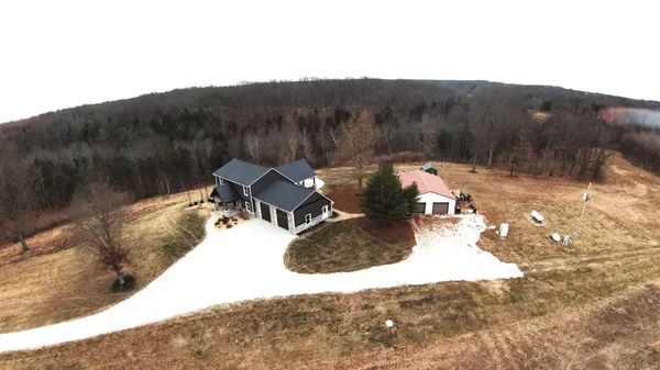 $830,000 | 13271 Goff Lane, Moores Hill, IN 47032