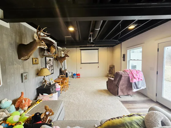 $830,000 | 13271 Goff Lane, Moores Hill, IN 47032