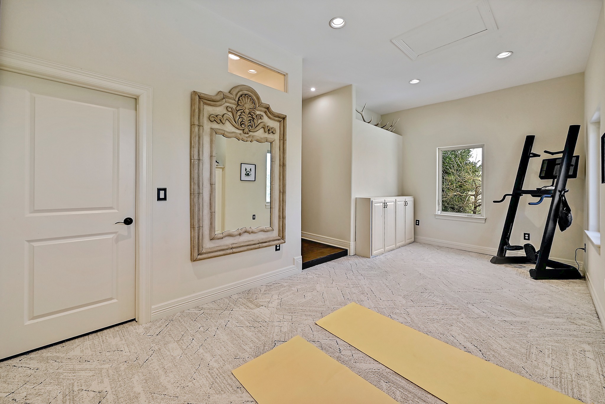 13201 Winding Creek Road Austin, TX 78736 - Photo 18 of 39 a view of a livingroom with furniture and a hallway