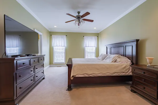 $675,000 | 306 Hillcrest Drive, Tullahoma, TN 37388