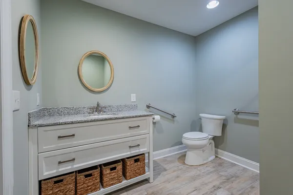 $675,000 | 306 Hillcrest Drive, Tullahoma, TN 37388