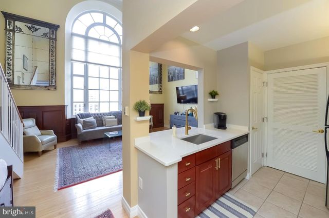 $382,000 | 1600 Arch Street, Unit 2003, Philadelphia, PA 19103