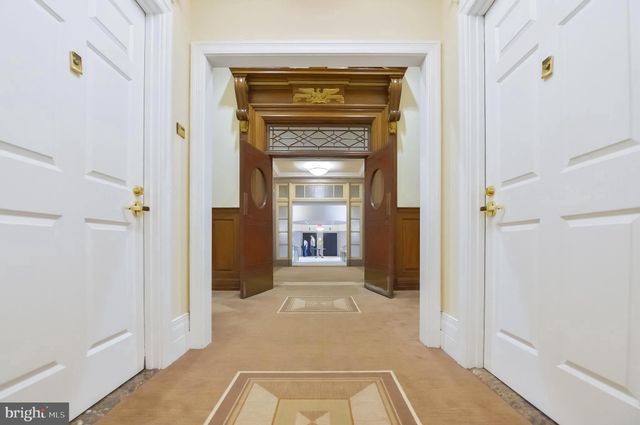 $382,000 | 1600 Arch Street, Unit 2003, Philadelphia, PA 19103