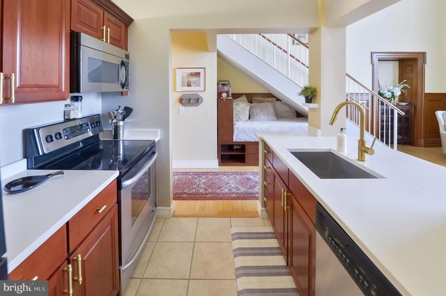 $382,000 | 1600 Arch Street, Unit 2003, Philadelphia, PA 19103