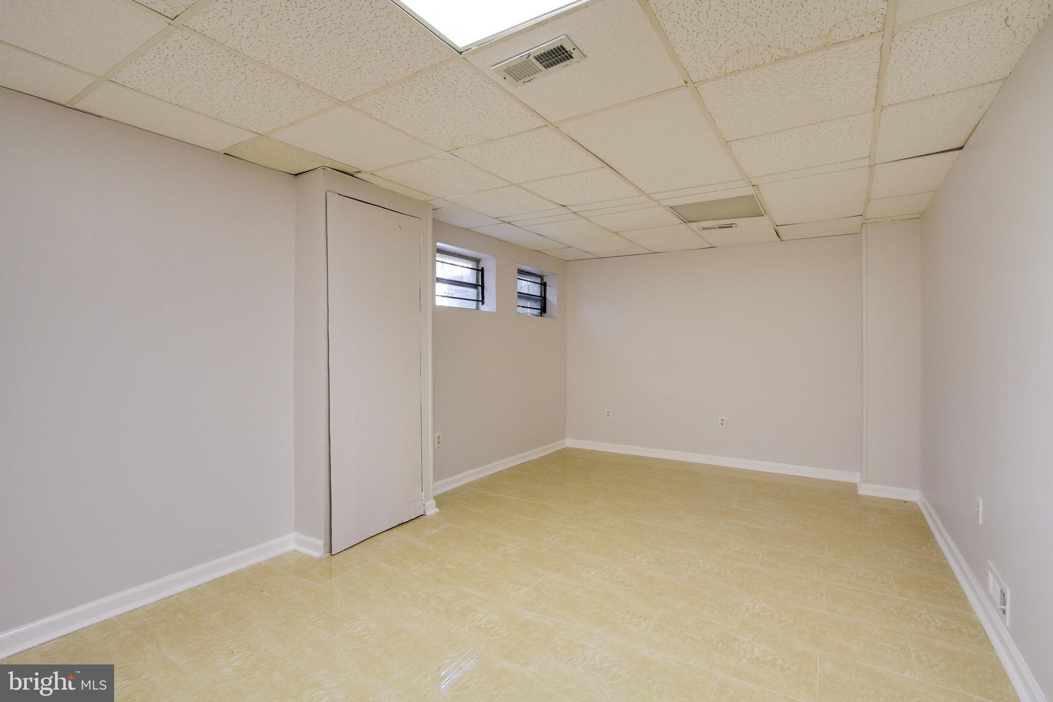 5976 Grand Banks Road Columbia, MD 21044 - Photo 33 of 35