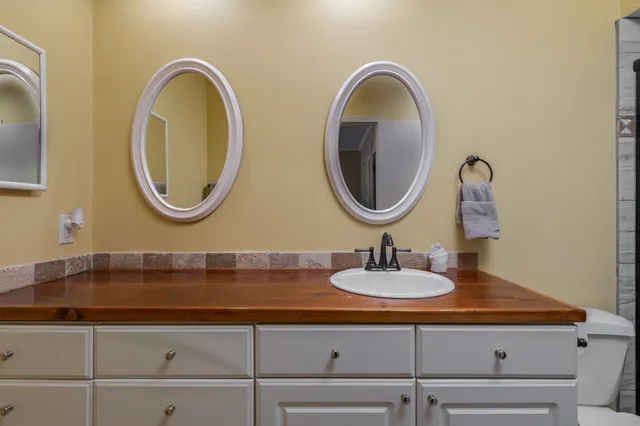 $215,000 | 2228 South Piney Point Road, Unit 109, Houston, TX 77063