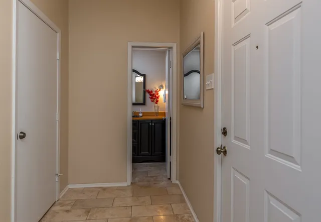 $215,000 | 2228 South Piney Point Road, Unit 109, Houston, TX 77063