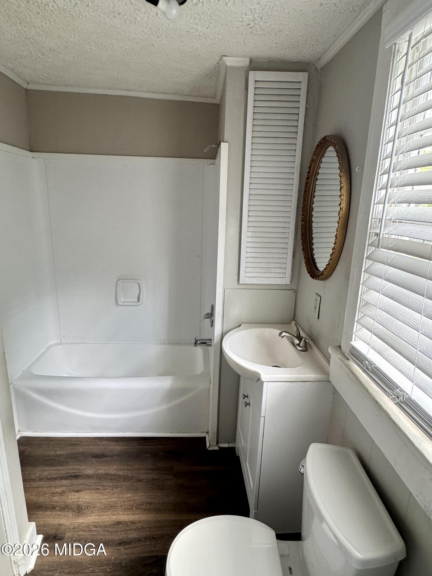 1020 Adams Street Macon, GA 31201 - Photo 13 of 41 Unit 3 - Bathroom