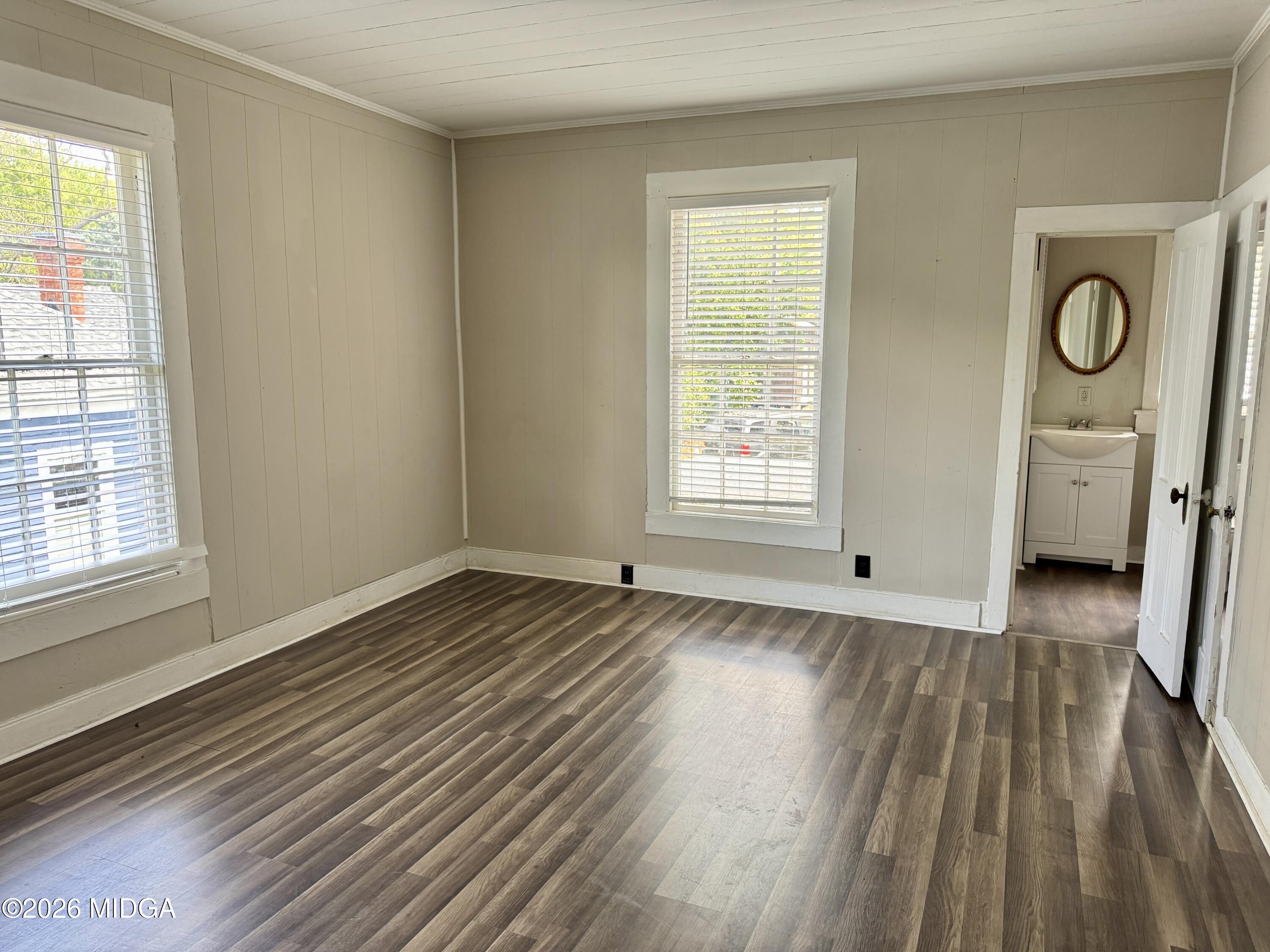 1020 Adams Street Macon, GA 31201 - Photo 4 of 41 Unit 3 - LR