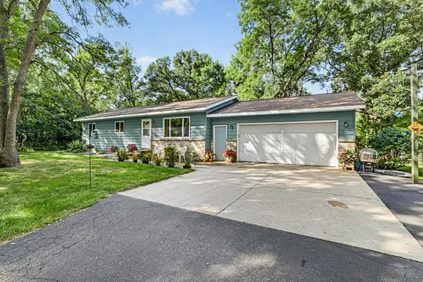 $350,000 | 16795 Lake Avenue North, Paynesville, MN 56362