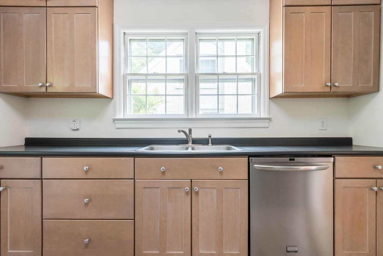 1205 Mitchell Street Raleigh, NC 27607 - Photo 15 of 25 Kitchen