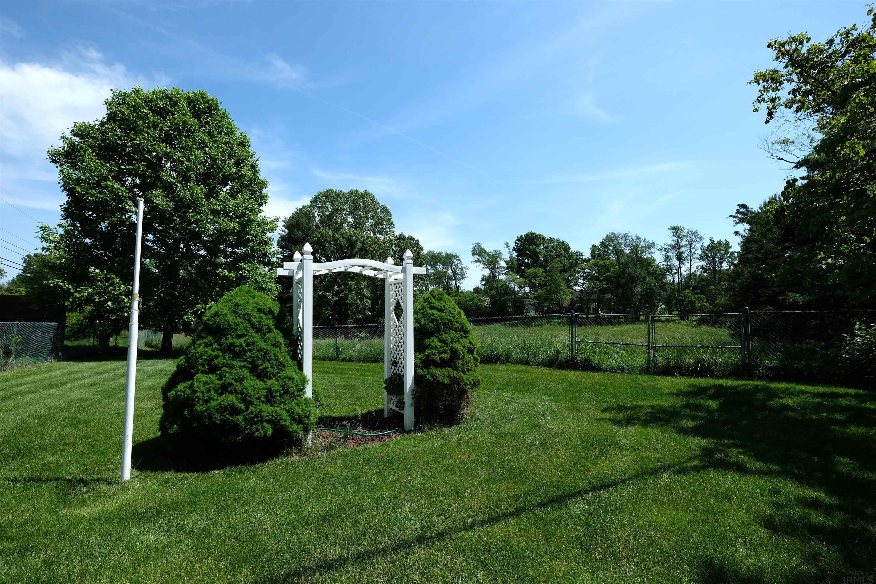 3613 East Post Road Bloomington, IN 47408 - Photo 29 of 29 Gallery Image 29