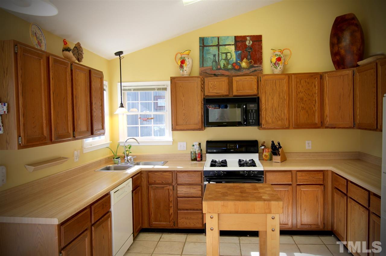 2840 Rue Sans Famille Raleigh, NC 27607 - Photo 8 of 21