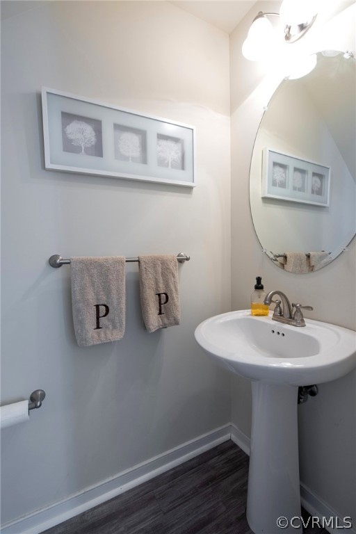552 Waltons Store Road Louisa, VA 23093 - Photo 31 of 50 a bathroom with a sink and a mirror