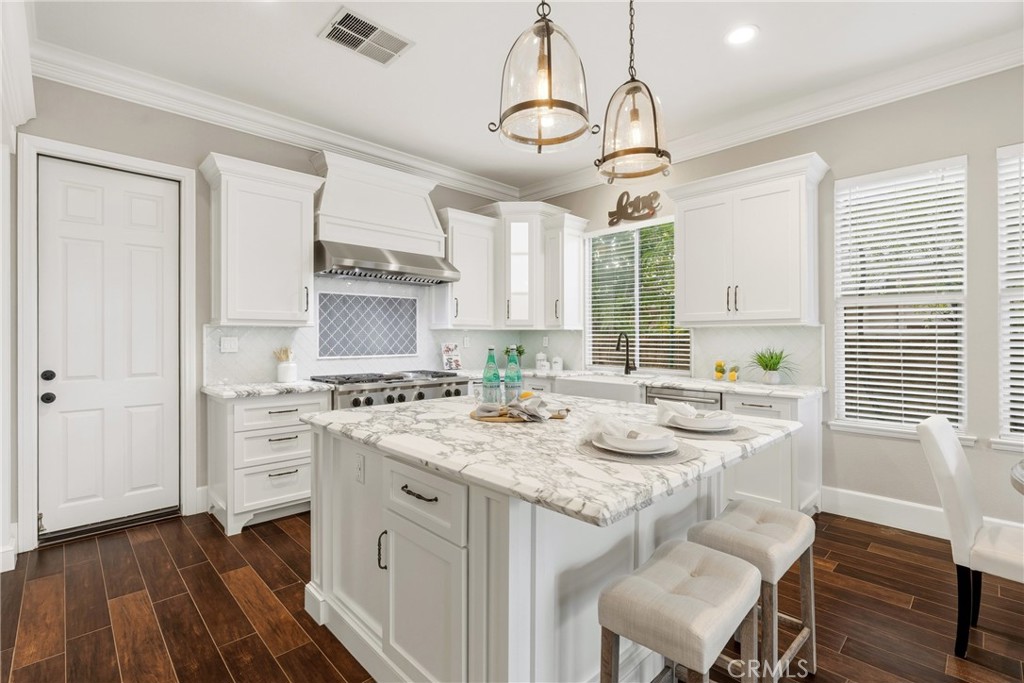 1665 Tyler Drive Fullerton, CA 92835 - Photo 17 of 56 Large Island!