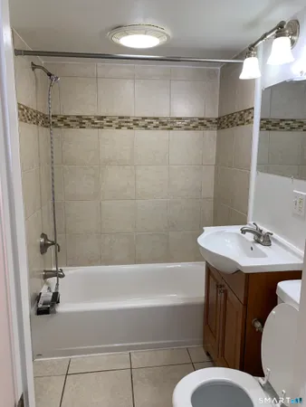 $2,200 | 372 Hartford Road, Brooklyn, CT 06234