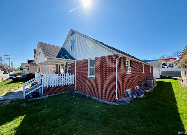$210,000 | 1411 Main Street, Jasper, IN 47546