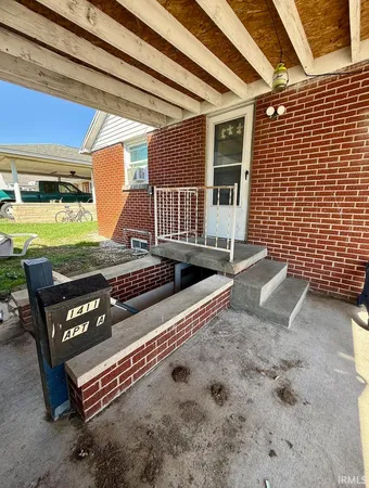 $210,000 | 1411 Main Street, Jasper, IN 47546