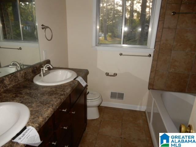 1121 Barnisdale Road Birmingham, AL 35235 - Photo 11 of 18
