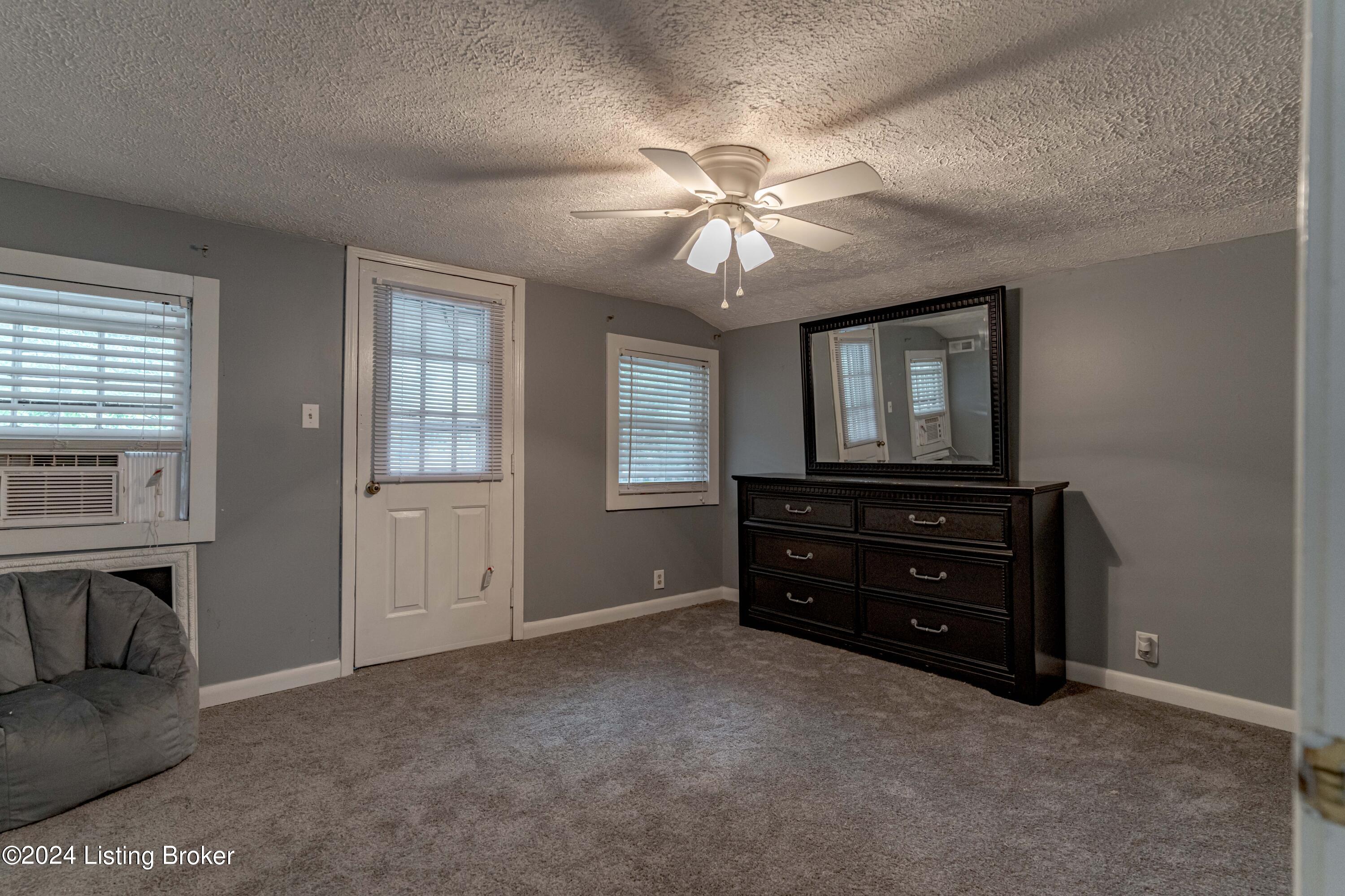 1145 Castleman Branch Road Shepherdsville, KY 40165 - Photo 35 of 43 DSC02778
