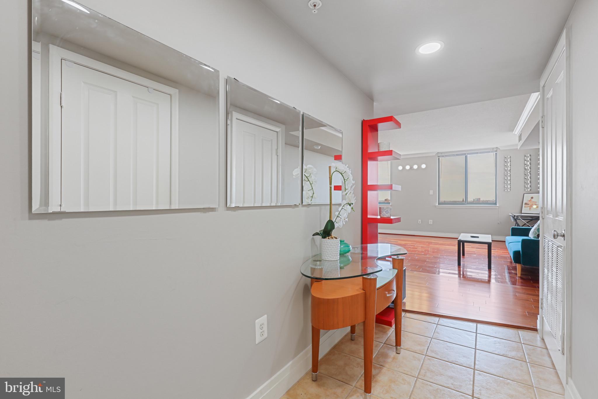 414 Water Street, Unit 2012 Baltimore, MD 21202 - Photo 3 of 83