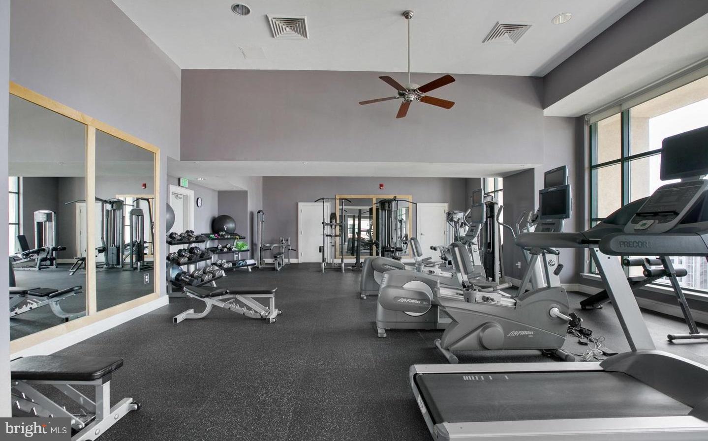 414 Water Street, Unit 2012 Baltimore, MD 21202 - Photo 45 of 83