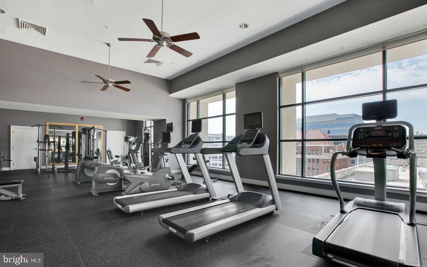 414 Water Street, Unit 2012 Baltimore, MD 21202 - Photo 47 of 83