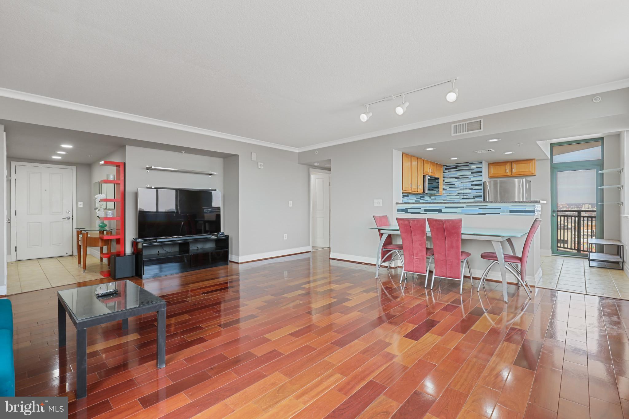 414 Water Street, Unit 2012 Baltimore, MD 21202 - Photo 7 of 83