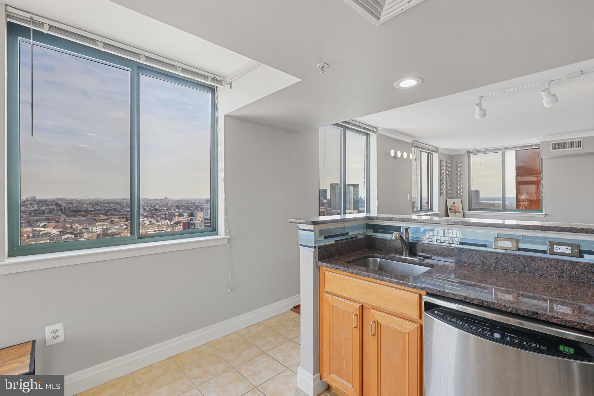 414 Water Street, Unit 2012 Baltimore, MD 21202 - Photo 9 of 83